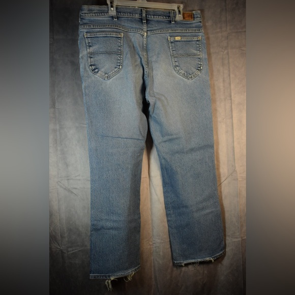 Vintage L.L. Bean 40x30 Classic Fit Blue Jeans Denim Stone Wash USA Fabric - Picture 2 of 6